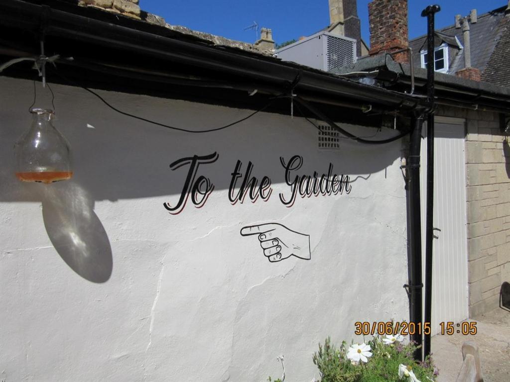 The Bell Inn Moreton-in-Marsh Exteriör bild